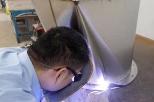 分析鈑金下料折彎成形的焊接加工工藝流程