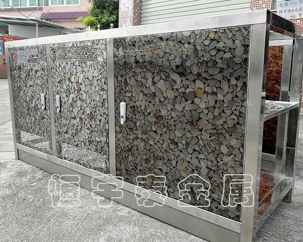 不銹鋼制成的家居具備哪些顯著的優勢